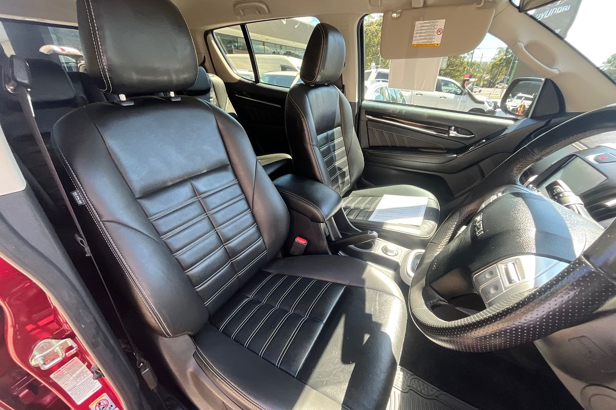 2021 Isuzu MU-X LS-T