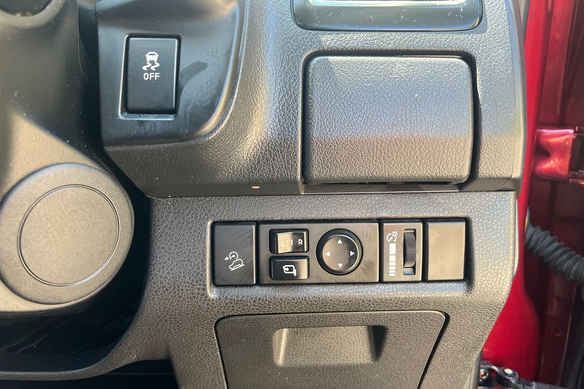 2021 Isuzu MU-X LS-T