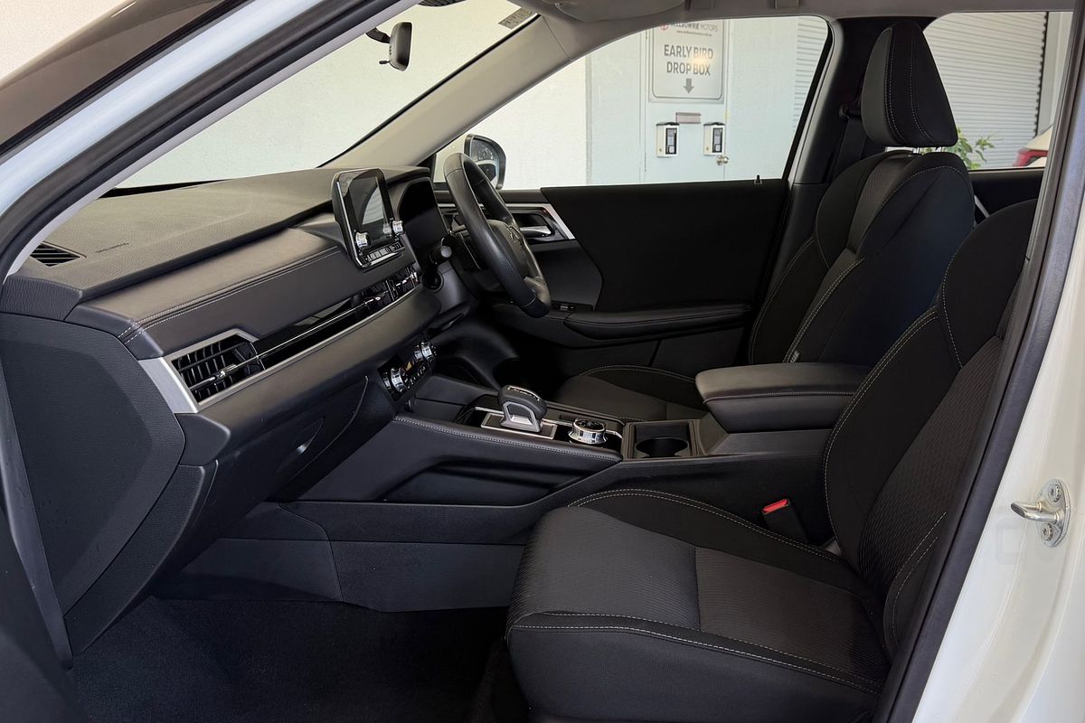 2024 Mitsubishi Outlander ES 7 SEAT (2WD) ZM MY24