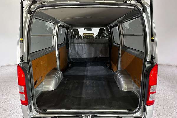 2023 Toyota Hiace GDH300R