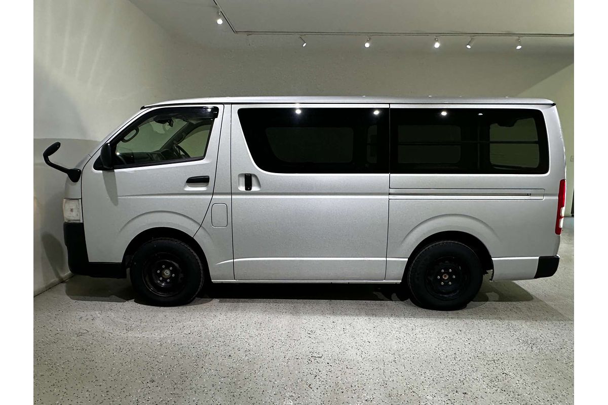 2023 Toyota Hiace GDH300R