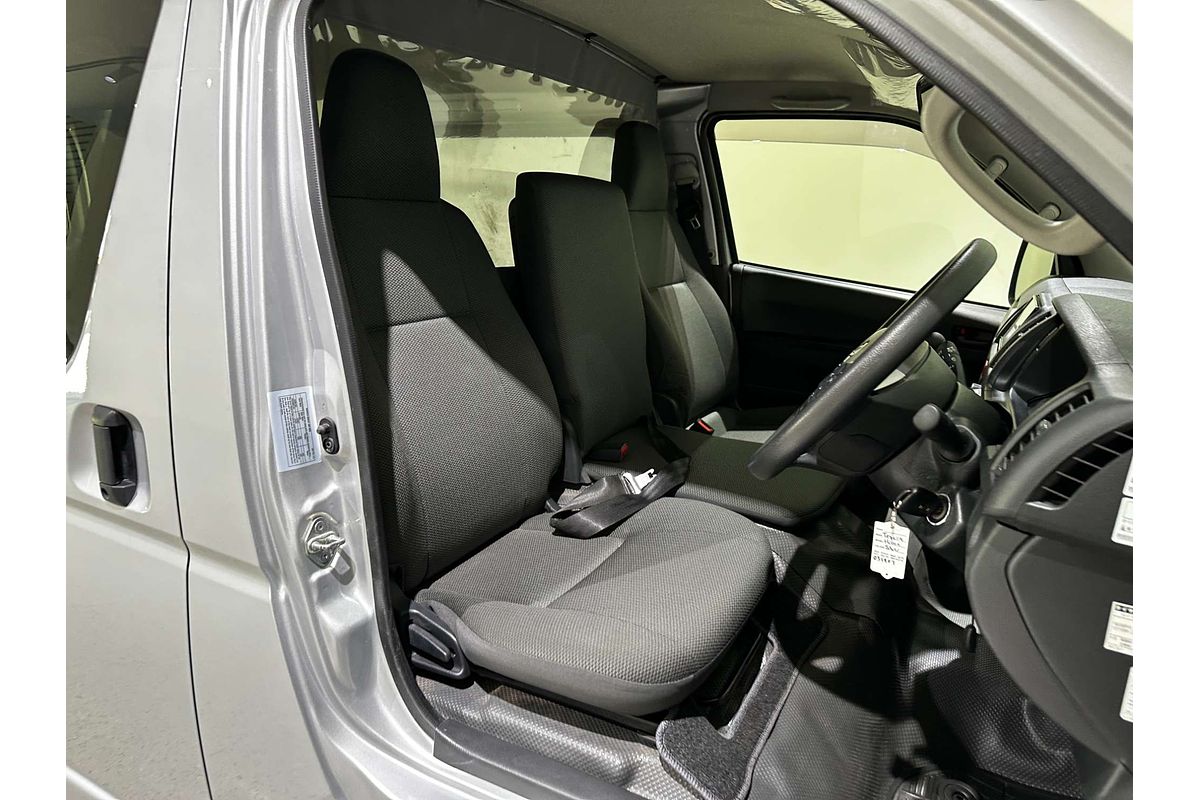 2023 Toyota Hiace GDH300R