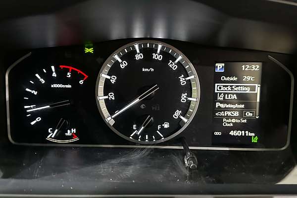 2023 Toyota Hiace GDH300R