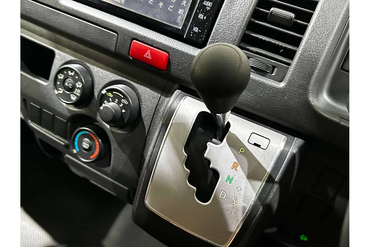 2023 Toyota Hiace GDH300R