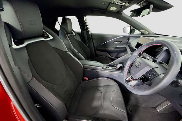 2024 Toyota C-HR GR Sport MAXH25R