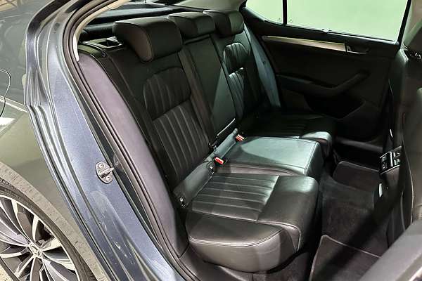 2019 SKODA Superb 162TSI NP