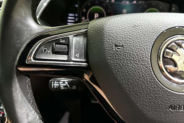 2019 SKODA Superb 162TSI NP