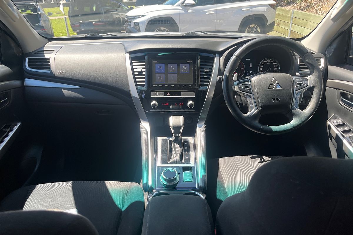 2020 Mitsubishi Pajero Sport GLX QF