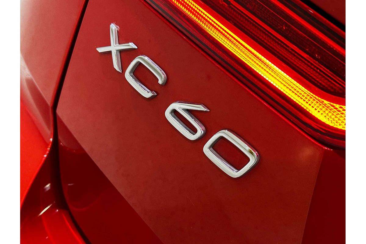 2023 Volvo XC60 Plus B5