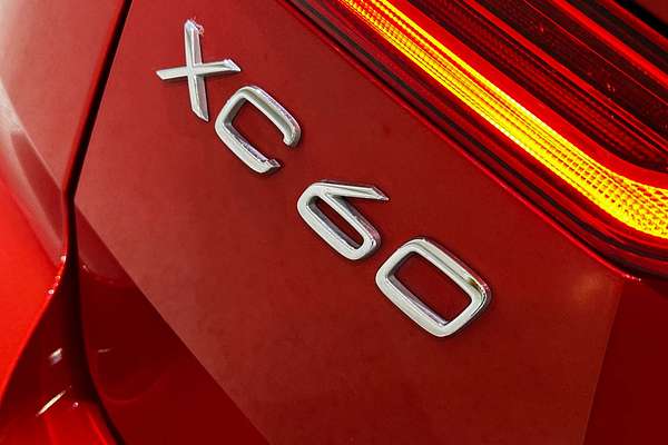 2023 Volvo XC60 Plus B5