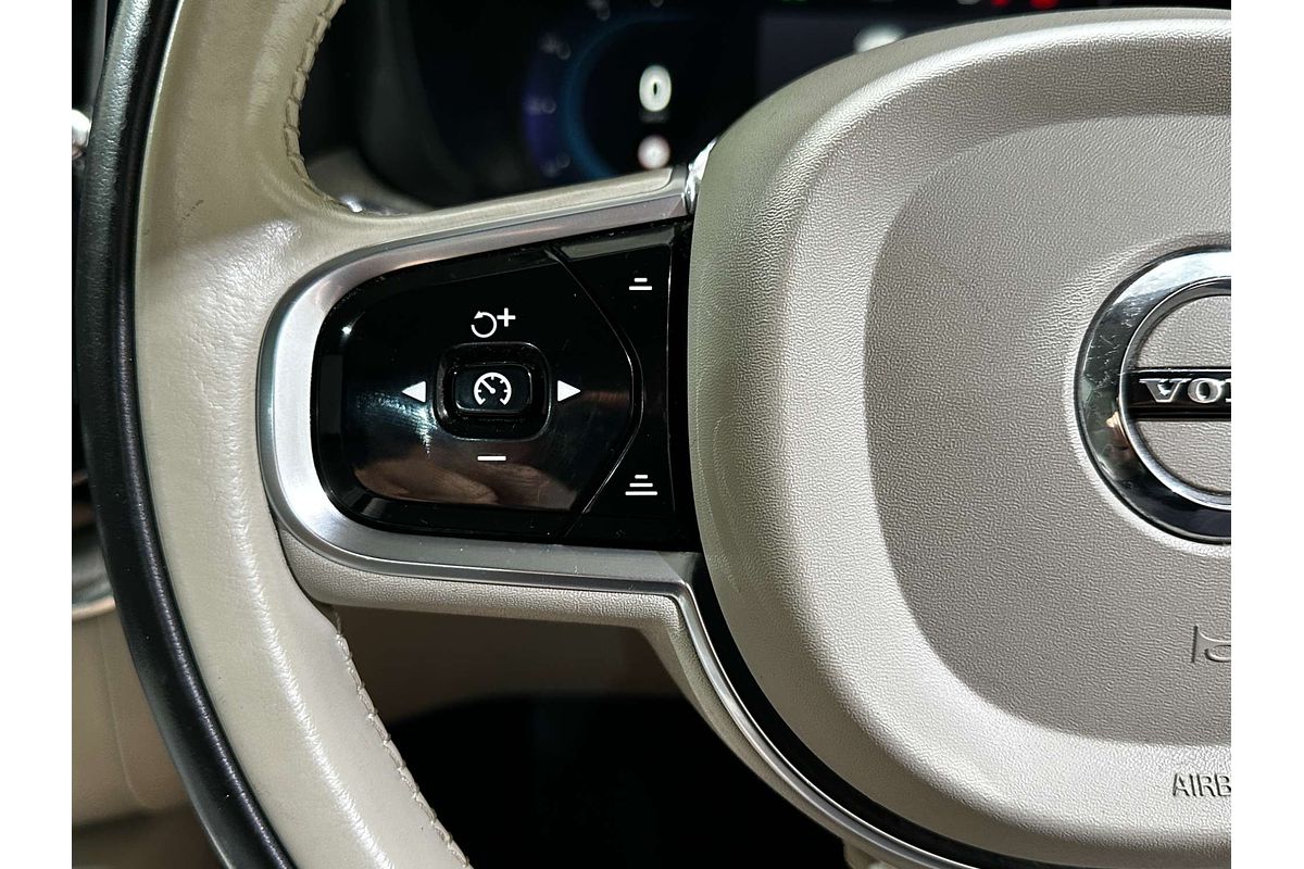 2023 Volvo XC60 Plus B5