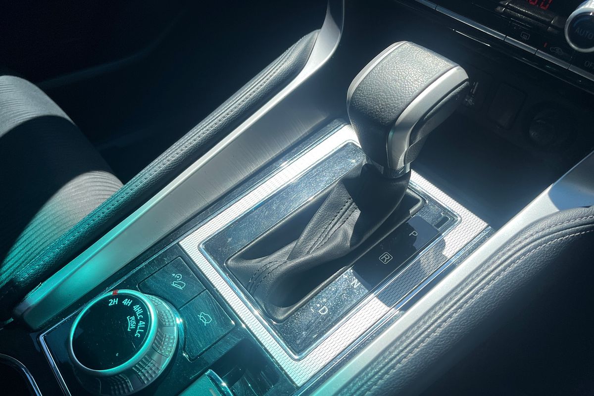 2020 Mitsubishi Pajero Sport GLX QF