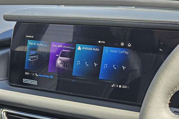 2025 Mahindra XUV700 AX7L