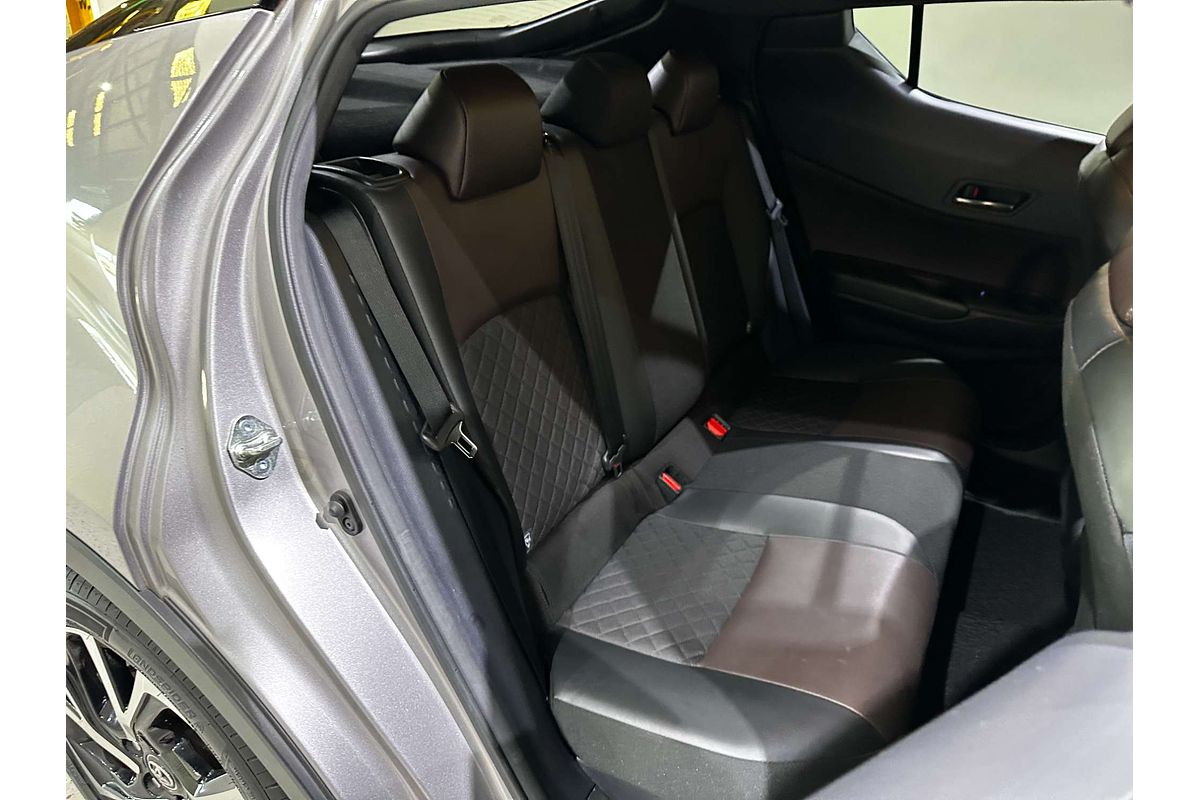 2018 Toyota C-HR G  ZYX10