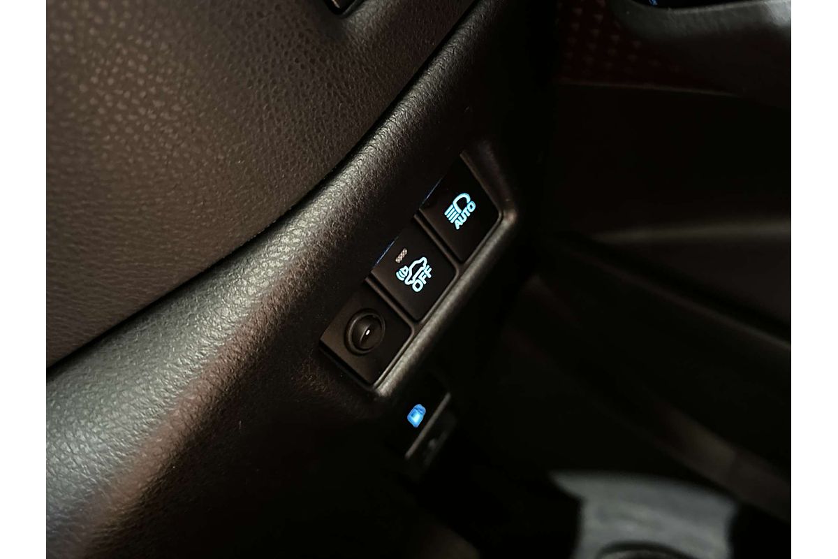 2018 Toyota C-HR G  ZYX10