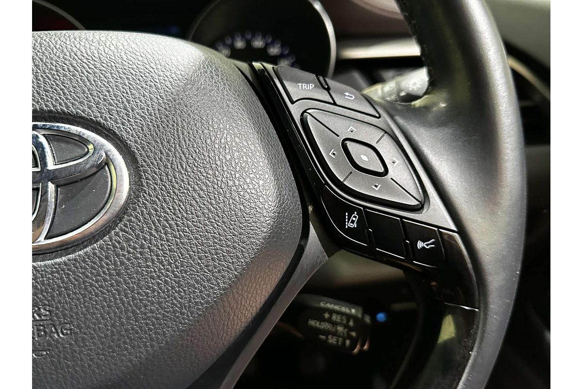 2018 Toyota C-HR G  ZYX10