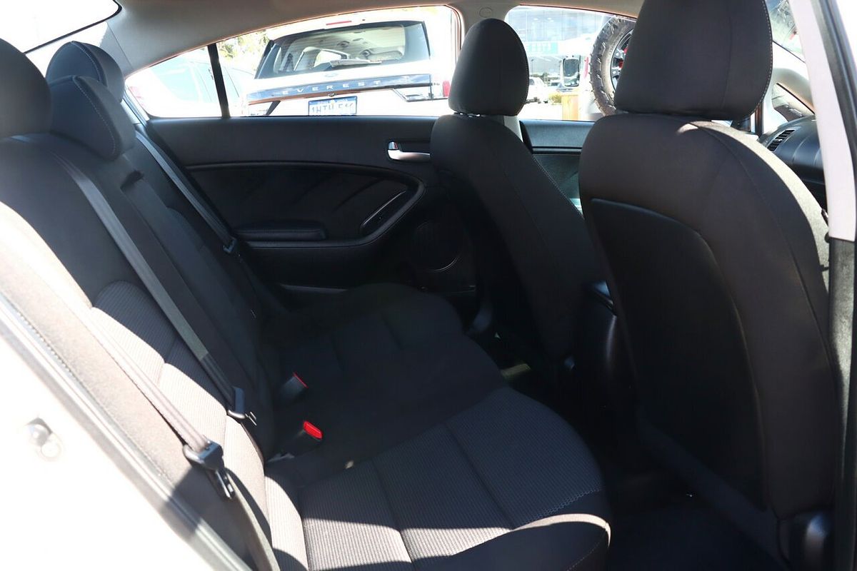 2018 Kia Cerato S YD