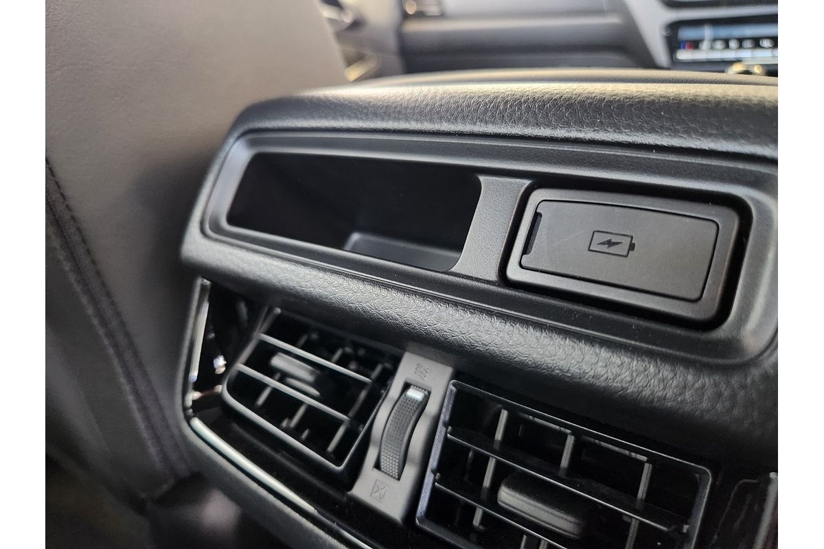 2025 Isuzu D-MAX BLADE 4X4