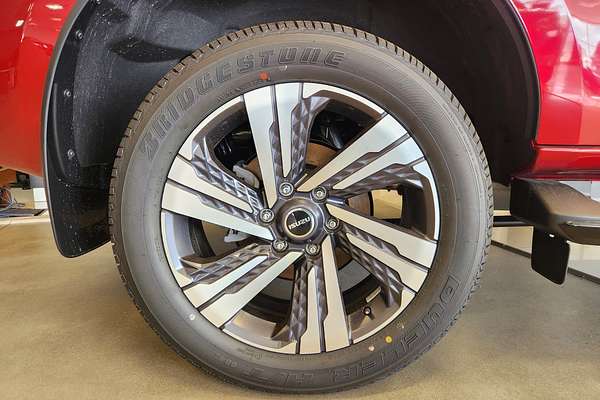 2025 Isuzu MU-X LS-T