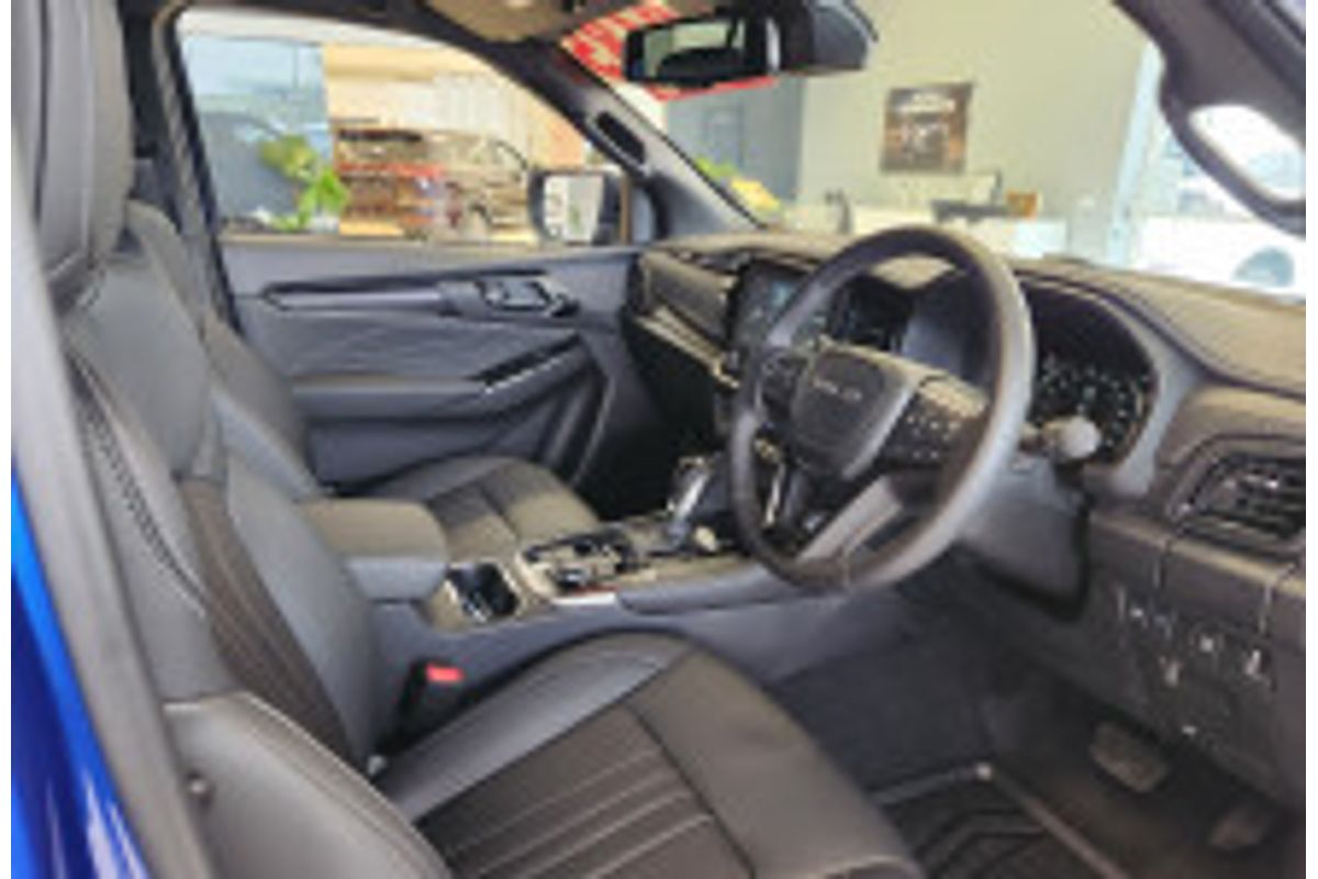 2025 Isuzu MU-X LS-T