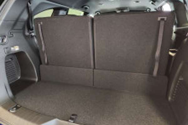 2025 Isuzu MU-X LS-T