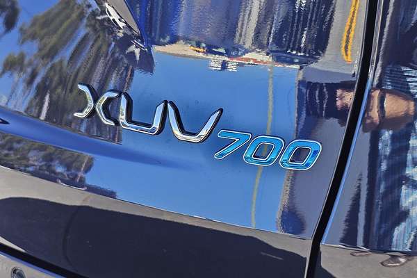 2025 Mahindra XUV700 AX7L