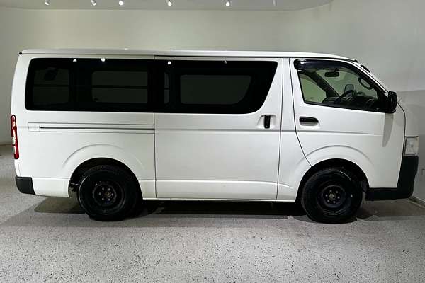 2019 Toyota Hiace TRH200V