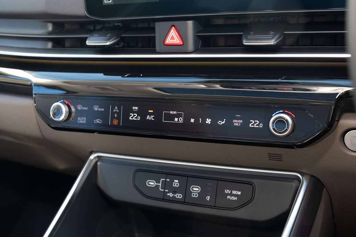 2025 Kia Carnival GT-Line HEV KA4 PE