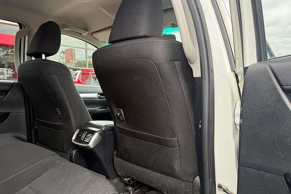 2020 Toyota Hilux SR5 GUN126R 4X4