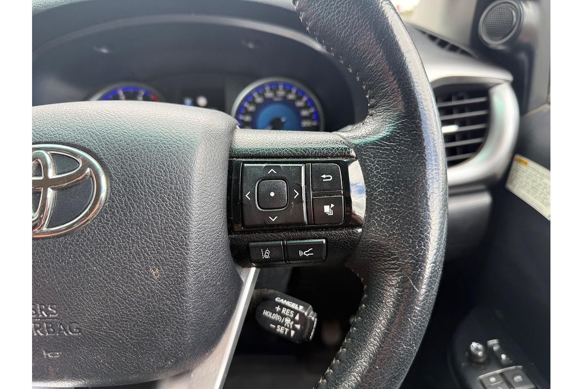 2020 Toyota Hilux SR5 GUN126R 4X4