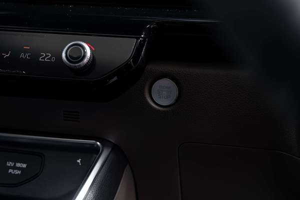 2025 Kia Carnival GT-Line KA4 PE