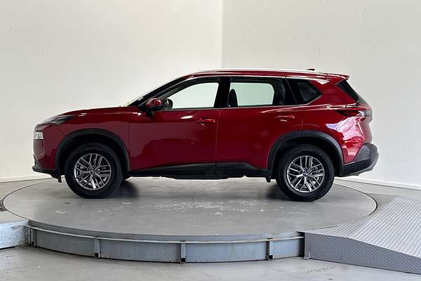 2024 Nissan X-TRAIL ST T33