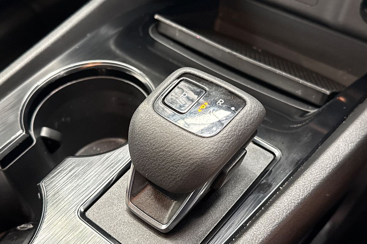 2024 Nissan X-TRAIL ST T33