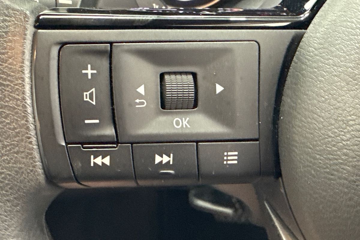 2024 Nissan X-TRAIL ST T33