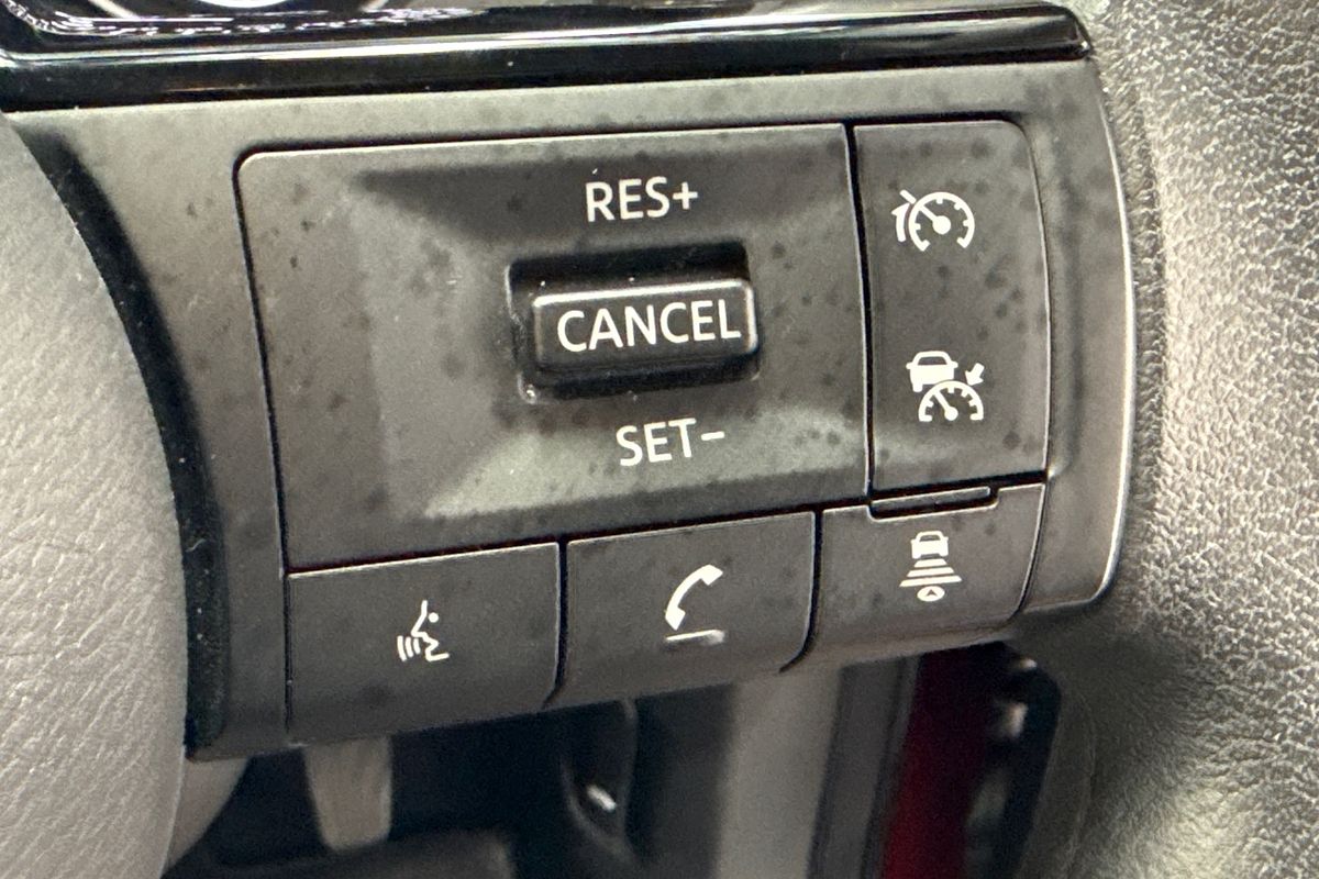 2024 Nissan X-TRAIL ST T33