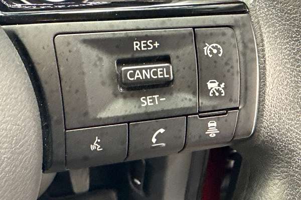 2024 Nissan X-TRAIL ST T33