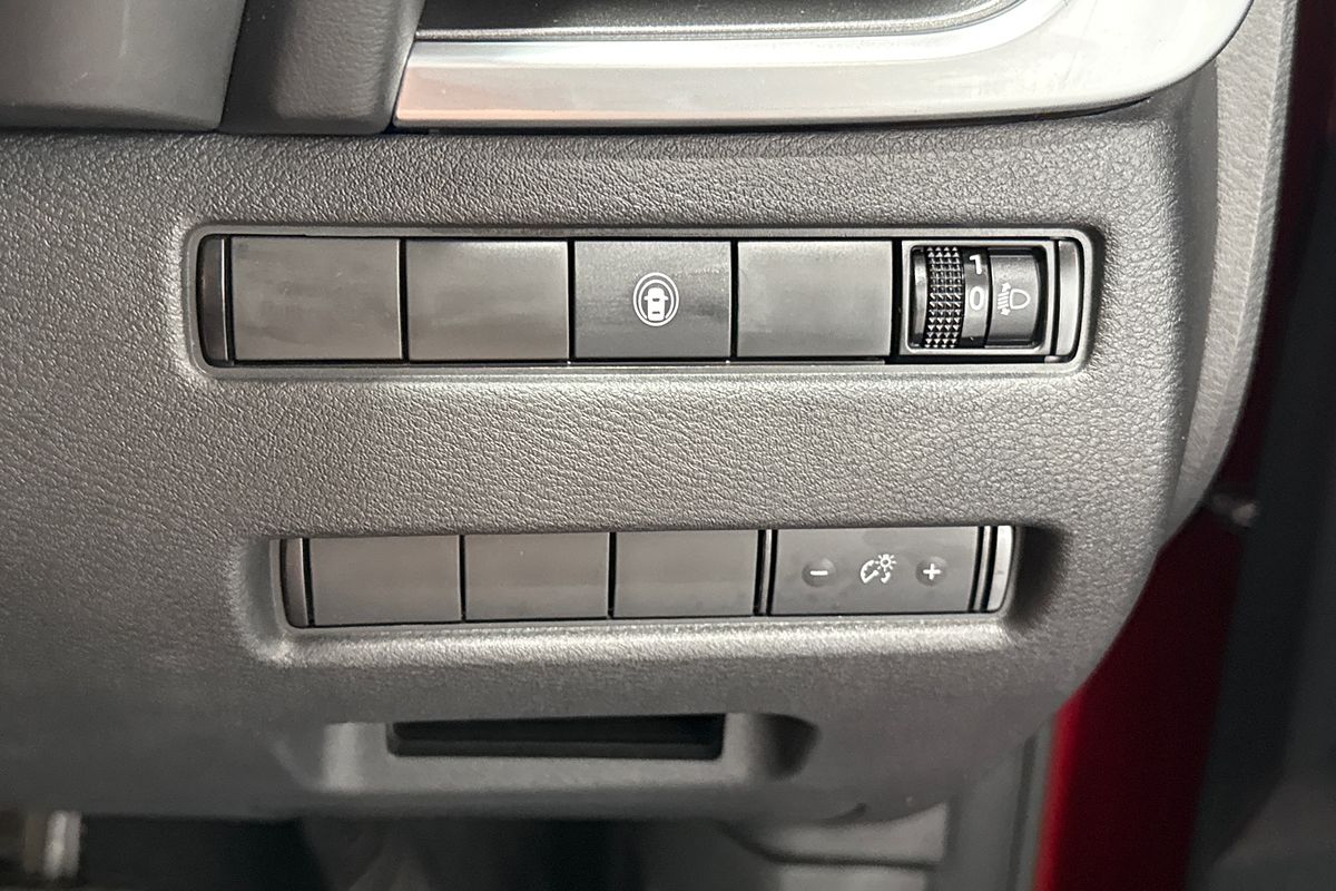 2024 Nissan X-TRAIL ST T33