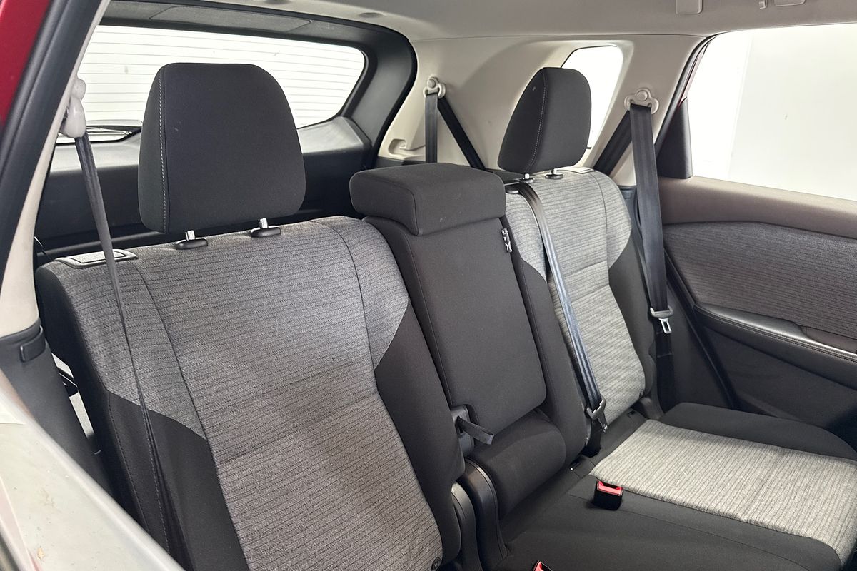 2024 Nissan X-TRAIL ST T33