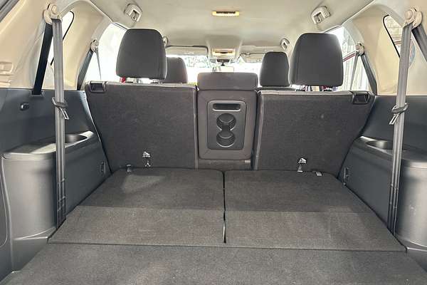 2024 Nissan X-TRAIL ST T33