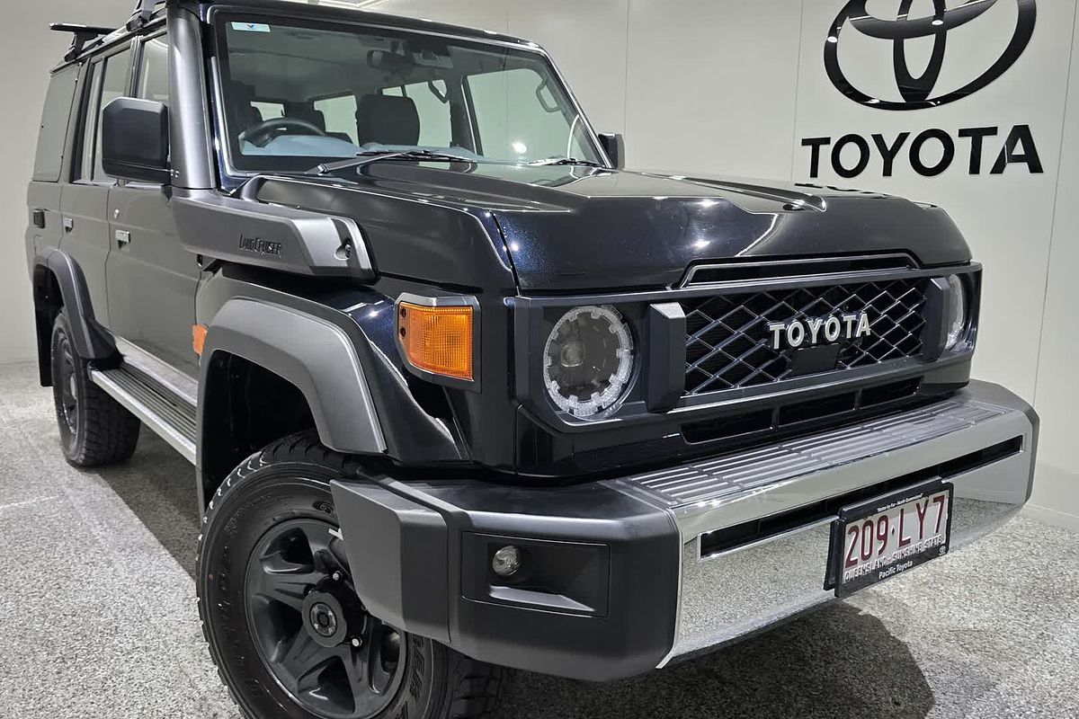 2024 Toyota Landcruiser GXL GDJL76R