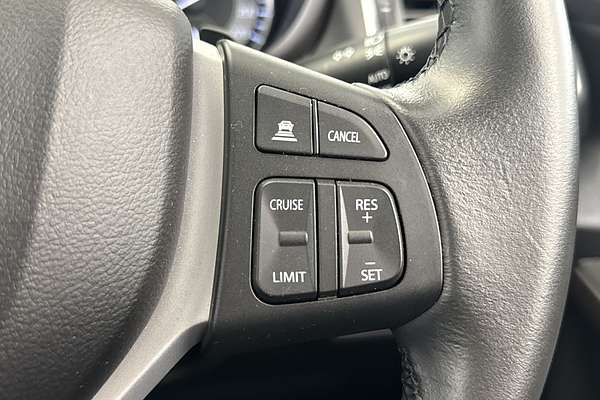 2023 Suzuki S-Cross Plus JYB