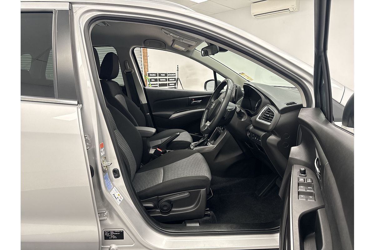 2023 Suzuki S-Cross Plus JYB