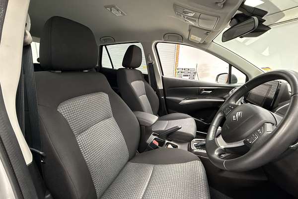 2023 Suzuki S-Cross Plus JYB