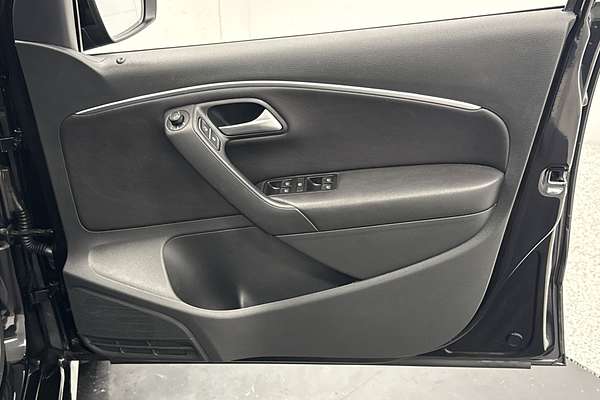 2017 Volkswagen Polo 81TSI Urban+ 6R