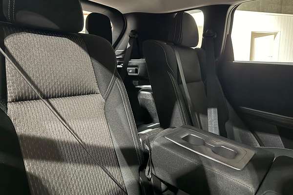 2023 Mitsubishi Outlander ES ZM