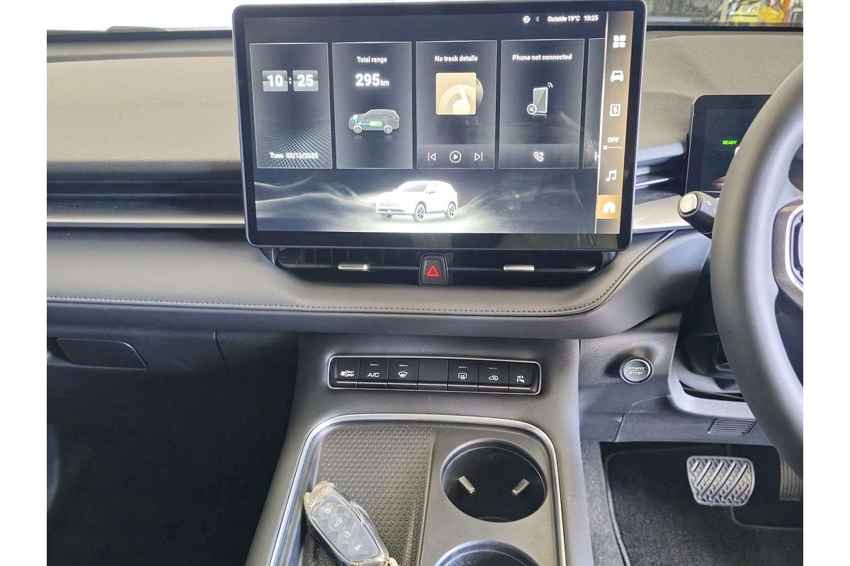 H6 ULTRA AUTO HEV 4X4