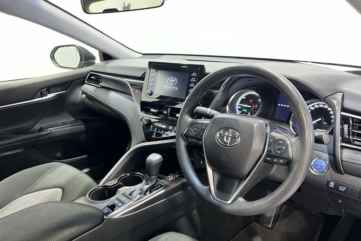 2024 Toyota Camry Ascent AXVH70R