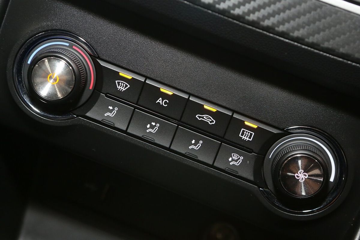 2022 MG ZS Excite AZS1