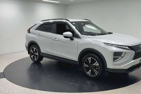 2024 Mitsubishi Eclipse Cross LS YB