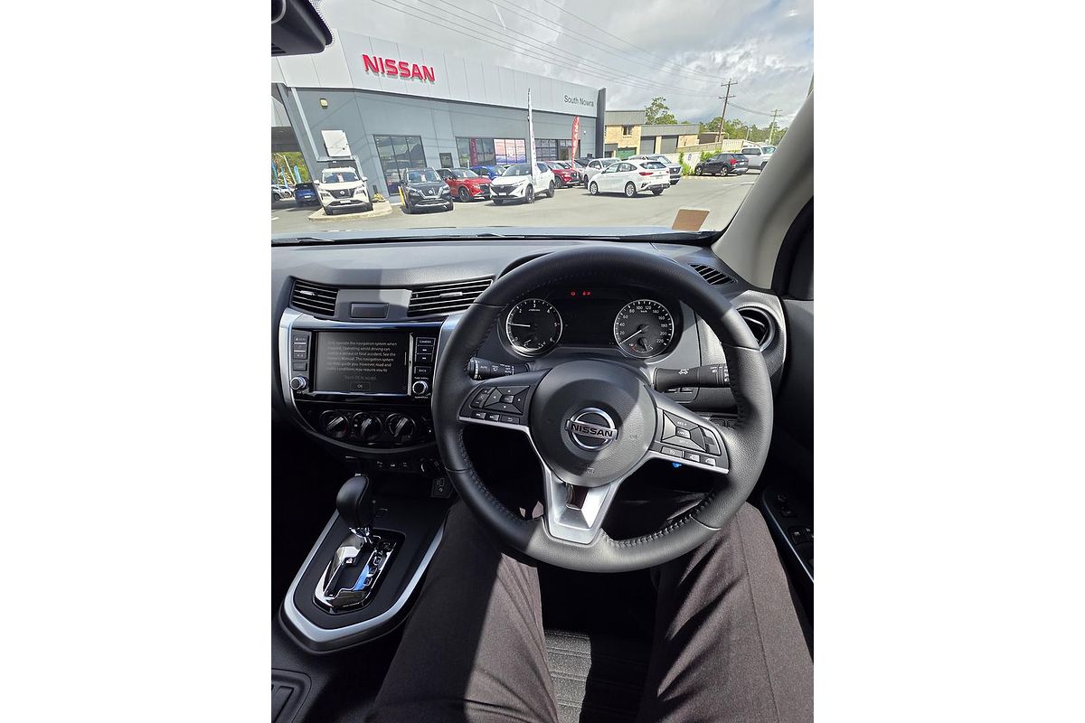 2025 Nissan Navara ST D23 4X4